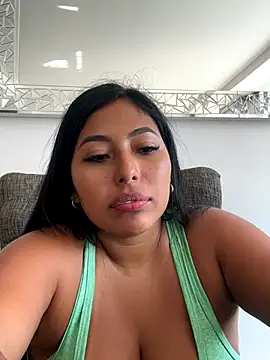 Snapshot of emmyjhonson07 chatting on 09-09-25, 02:16 emmyjhonson07 online show from 09-09-25, 02:16