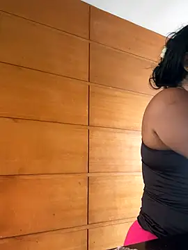 Snapshot of emmyjhonson07 chatting on 10-07-25, 01:52 emmyjhonson07 online show from 10-07-25, 01:52