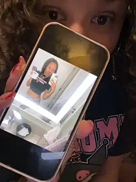  Neeka  online show from 10-14-25, 03:18