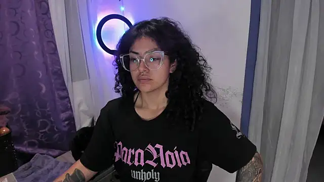 witchviolet online show from 01-05-25, 03:22