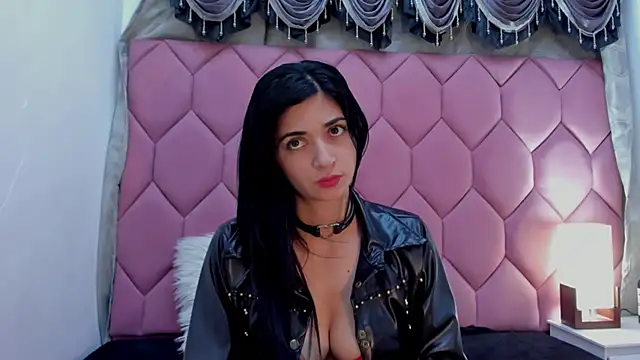 Snapshot of Linisprincehot69 chatting on 02-15-25, 12:59 Linisprincehot69 online show from 02-15-25, 12:59