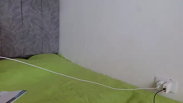 linda 33 online show from 09-11-25, 03:56