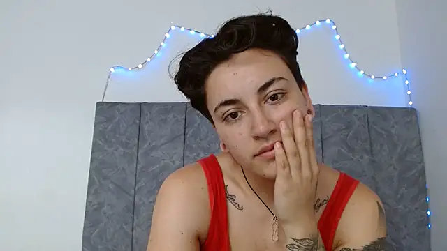 linda 33 online show from 09-17-25, 07:04