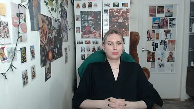 CapriScorpion online show from 01-28-25, 05:35