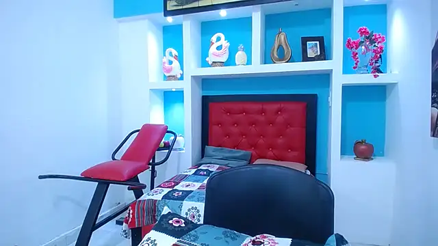 KatrinaQueen1 online show from 03-16-25, 05:36