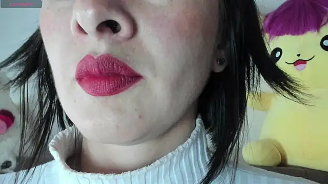 Snapshot of queen_fetish chatting on 03-13-25, 04:45 queen fetish online show from 03-13-25, 04:45