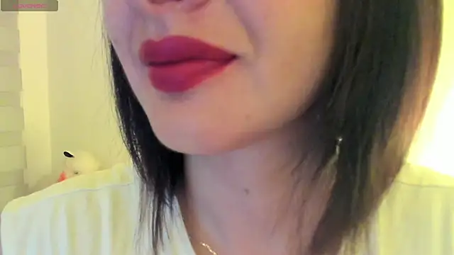 Snapshot of queen_fetish chatting on 09-16-25, 10:16 queen fetish online show from 09-16-25, 10:16