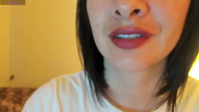 Snapshot of queen_fetish chatting on 09-24-25, 10:29 queen fetish online show from 09-24-25, 10:29