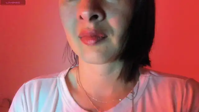 Snapshot of queen_fetish chatting on 11-09-25, 10:24 queen fetish online show from 11-09-25, 10:24