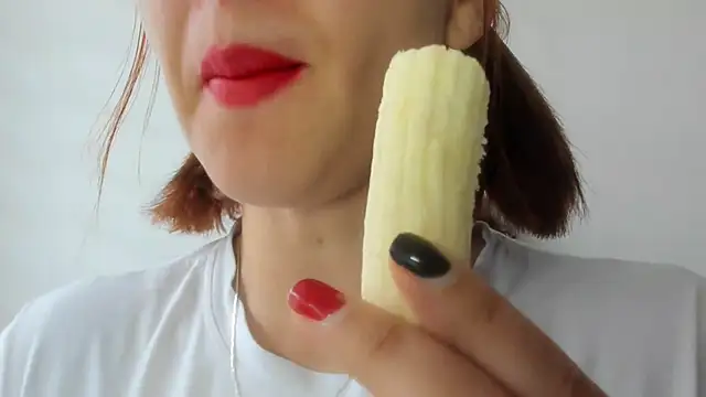 queen fetish online show from 02-25-26, 04:05