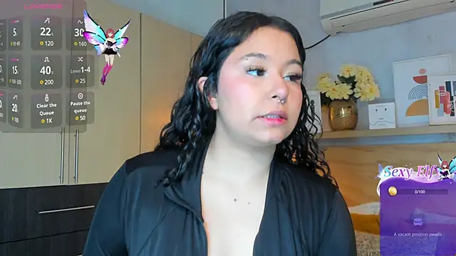 Snapshot of Atenea_cuteee chatting on 01-02-25, 07:07 Atenea cuteee online show from 01-02-25, 07:07