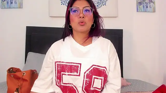 Snapshot of evelynjohnsoon chatting on 03-15-25, 01:07 evelynjohnsoon online show from 03-15-25, 01:07