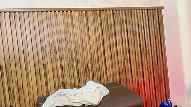 Snapshot of evelynjohnsoon chatting on 11-23-25, 01:55 evelynjohnsoon online show from 11-23-25, 01:55