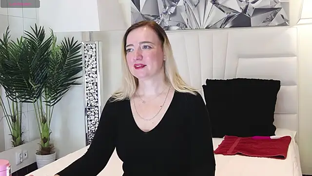 BarbieeAnn online show from 12-27-24, 08:13