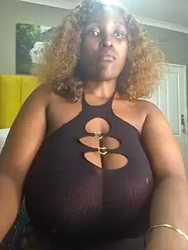 Snapshot of Bustygoddess32 chatting on 01-07-25, 10:52 Bustygoddess32 online show from 01-07-25, 10:52