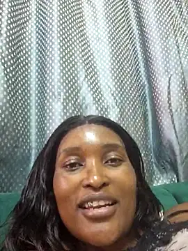 Snapshot of Bustygoddess32 chatting on 02-14-25, 07:12 Bustygoddess32 online show from 02-14-25, 07:12