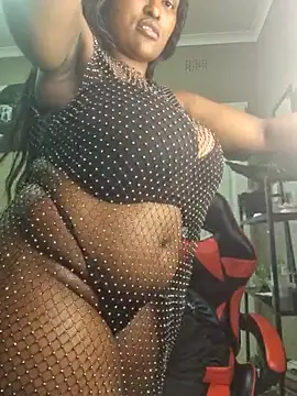 Snapshot of Bustygoddess32 chatting on 02-15-25, 10:21 Bustygoddess32 online show from 02-15-25, 10:21