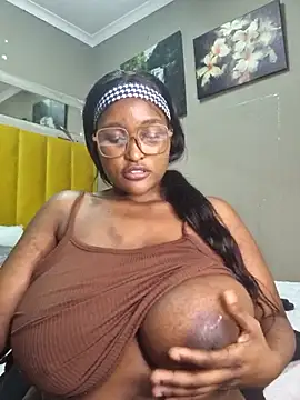 Snapshot of Bustygoddess32 chatting on 03-01-25, 09:04 Bustygoddess32 online show from 03-01-25, 09:04