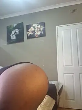 Snapshot of Bustygoddess32 chatting on 03-16-25, 07:49 Bustygoddess32 online show from 03-16-25, 07:49