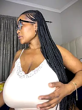 Bustygoddess32 online show from 11-29-25, 10:13