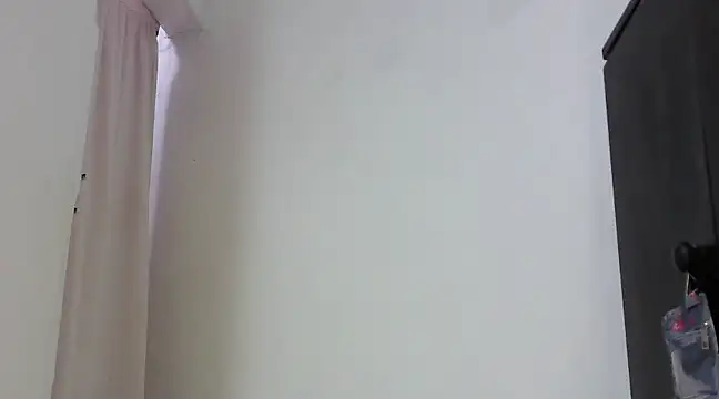 Sexxybella27 online show from 03-12-25, 06:55