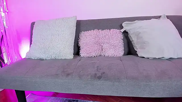 artmiaa online show from 02-15-25, 03:06