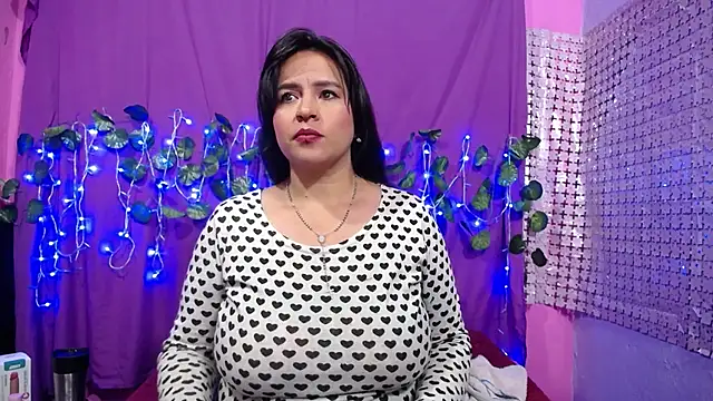 hazel 34 online show from 02-01-25, 02:16