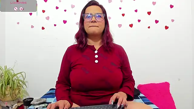 hazel 34 online show from 01-14-26, 08:53