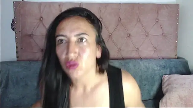 missbella1 online show from 10-16-25, 08:54