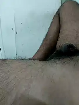 Snapshot of young_cock9 chatting on 10-29-25, 07:37 young cock9 online show from 10-29-25, 07:37