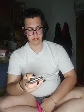 Snapshot of Daisy_150 chatting on 10-15-25, 10:32 Daisy 150 online show from 10-15-25, 10:32