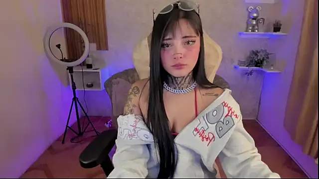 mia catt05 online show from 03-09-25, 09:24