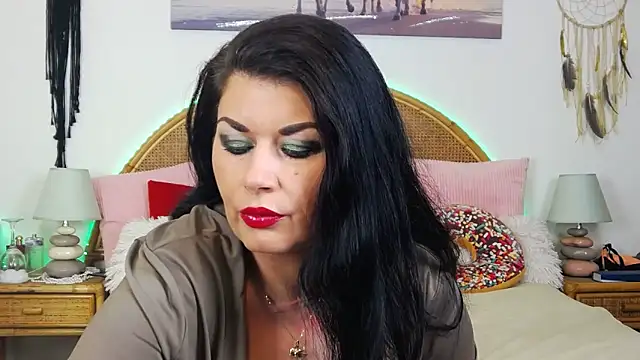 EllenGrace online show from 03-08-25, 11:07