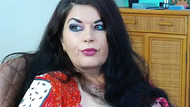 EllenGrace online show from 11-28-25, 09:01