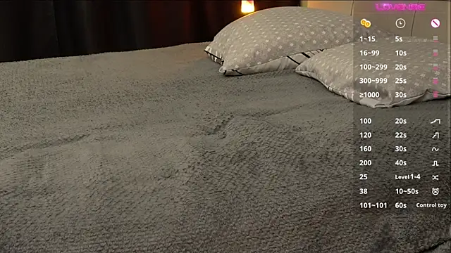 luxmuur online show from 12-30-24, 02:30