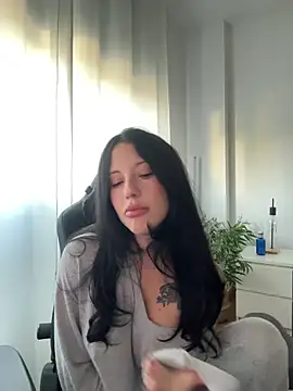 BellaGiaxx online show from 12-03-25, 03:21