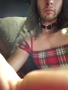 Snapshot of cdressupdiva chatting on 01-20-25, 10:37 cdressupdiva online show from 01-20-25, 10:37