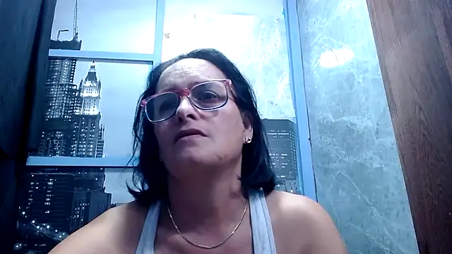 Nastylatinaxxx online show from 12-19-25, 11:34