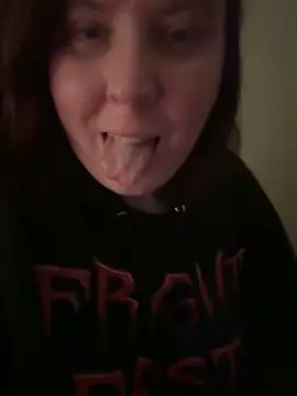 Snapshot of Sexy_Little_SlutAriel chatting on 12-04-24, 02:09 Sexy Little SlutAriel online show from 12-04-24, 02:09