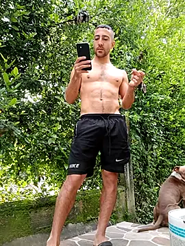 Snapshot of sebasxx97 chatting on 02-14-26, 12:35 sebasxx97 online show from 02-14-26, 12:35