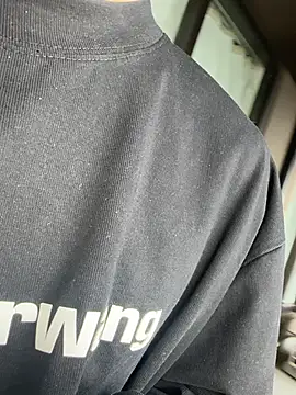 POCARI SWEAT online show from 04-09-26, 01:16