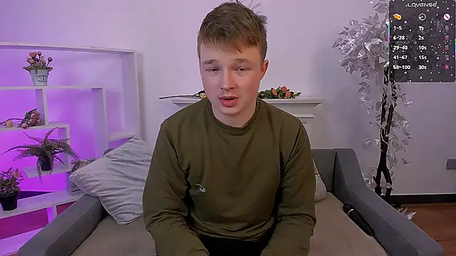  Olli  Stiw  online show from 03-12-25, 07:35