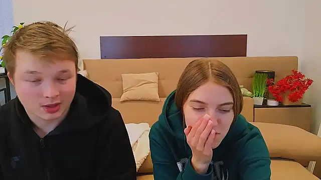 Snapshot of _Olli__Stiw_ chatting on 02-15-26, 06:43 Olli Stiw online show from 02-15-26, 06:43