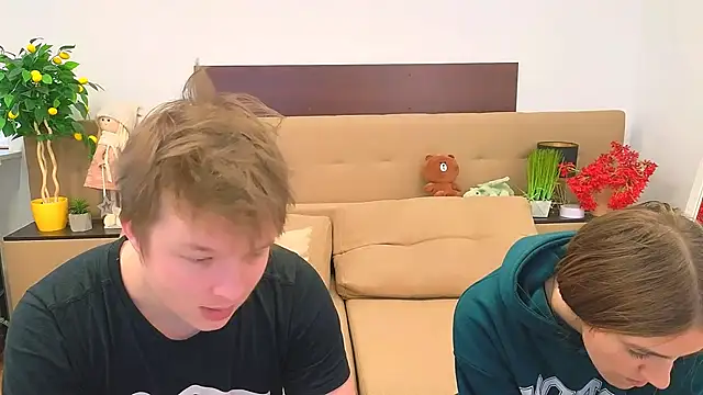 Snapshot of _Olli__Stiw_ chatting on 03-04-26, 08:31 Olli Stiw online show from 03-04-26, 08:31