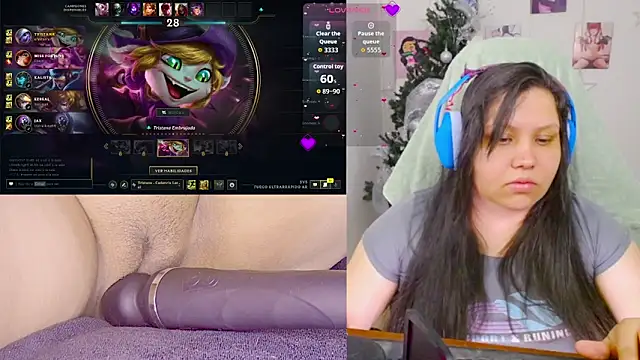 crystal7u7 online show from 12-03-25, 09:46