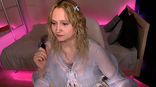 MariaMango online show from 01-03-25, 04:06