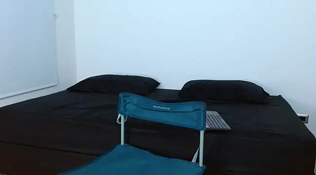 Snapshot of frank_myles chatting on 01-25-25, 03:51 frank myles online show from 01-25-25, 03:51