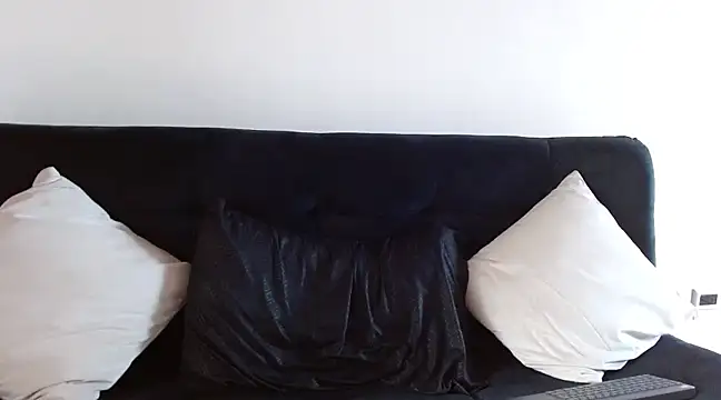 Snapshot of frank_myles chatting on 03-10-25, 01:43 frank myles online show from 03-10-25, 01:43