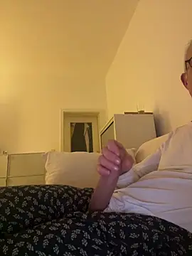 Frank22xx online show from 02-28-26, 09:05