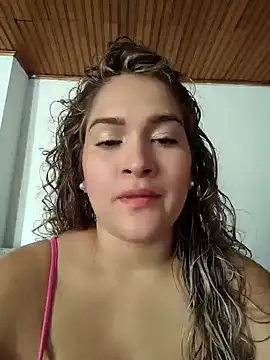 Sara smiiith211 online show from 12-18-24, 09:51